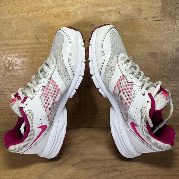 Nike Air Relentless 4 Womens Size 6 Running Shoes Sneakers White Pink 684042-102 - Picture 6 of 11